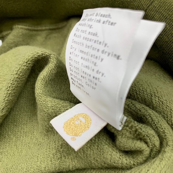 A Bathing Ape Green Shark Camo BAPE Sweat Shorts - Picture 5 of 7